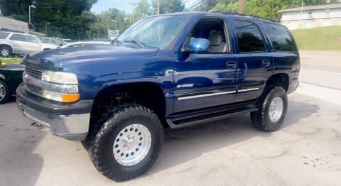 2001 Chevrolet Tahoe for sale at North Knox Auto LLC in Knoxville TN