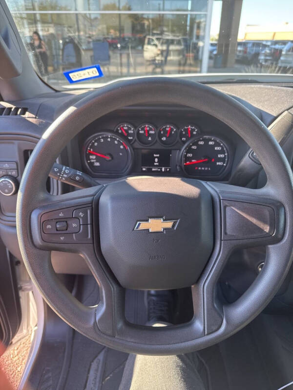 2023 Chevrolet Silverado 1500 Custom