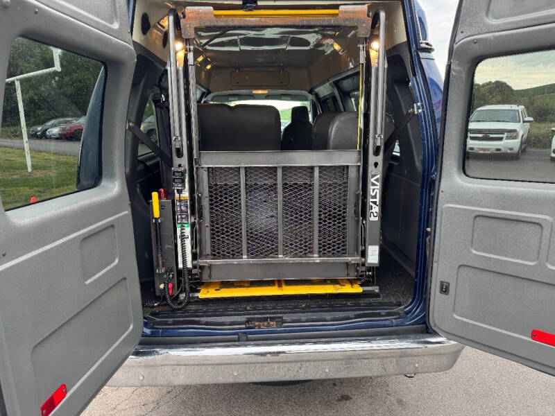 2011 Ford E-Series E-250