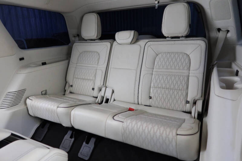 2020 Lincoln Navigator Black Label