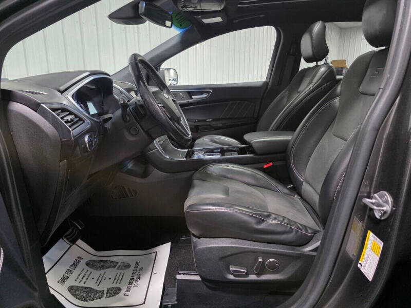 2019 Ford Edge ST