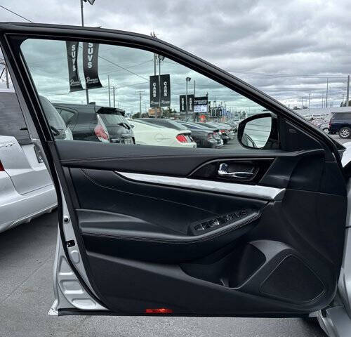 2023 Nissan Maxima 3.5 SV