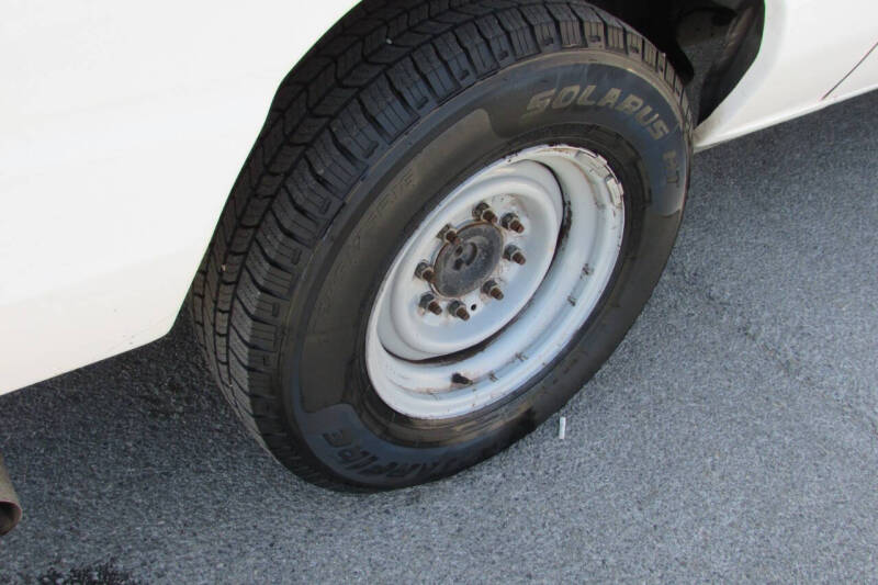 2011 Ford E-Series E-350 SD