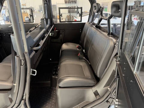 2025 Segway UT10 CREW