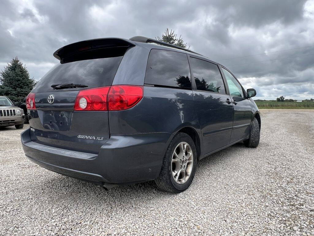 2006 Toyota Sienna for sale at Super Awesome Cars in Middletown, IA