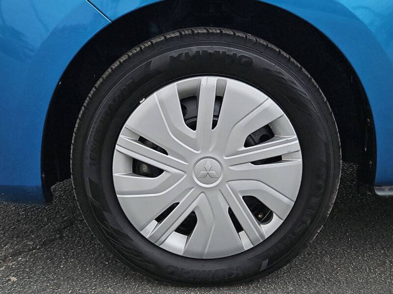 2024 Mitsubishi Mirage ES