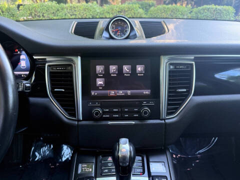 2018 Porsche Macan S