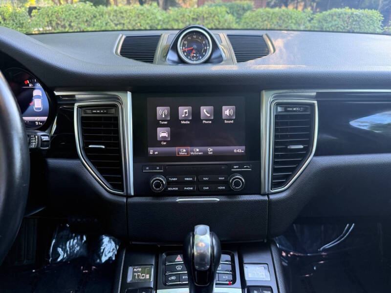 2018 Porsche Macan S