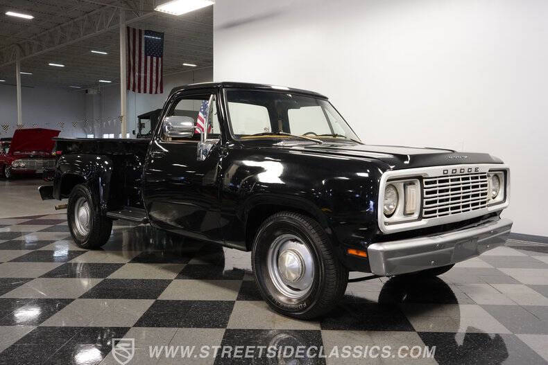 1977 Dodge D100 Pickup