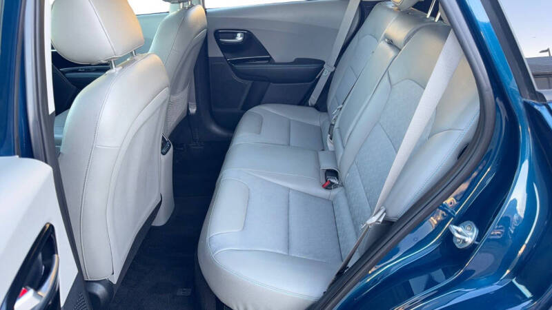 2020 Kia Niro Touring