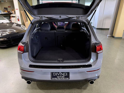 2025 Volkswagen Golf GTI SE