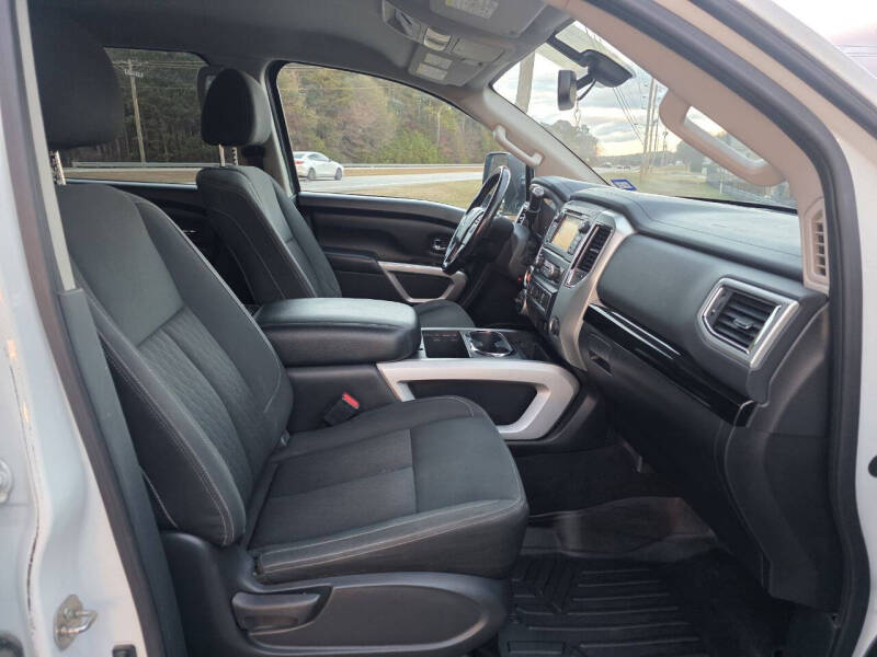 2018 Nissan Titan XD SV