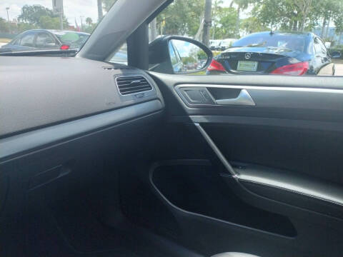 2021 Volkswagen Golf TSI