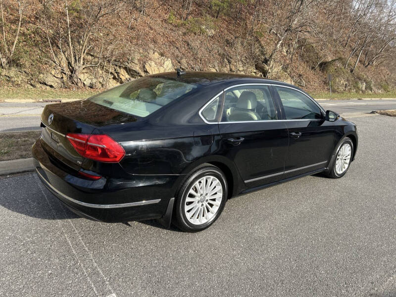 2016 Volkswagen Passat 1.8T SE