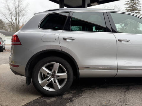 2012 Volkswagen Touareg TDI Lux