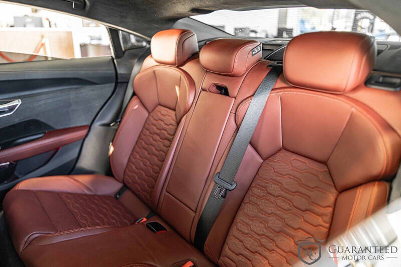 2022 Audi RS e-tron GT quattro