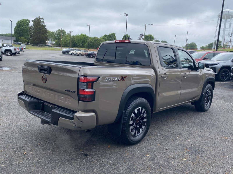 2024 Nissan Frontier PRO-X