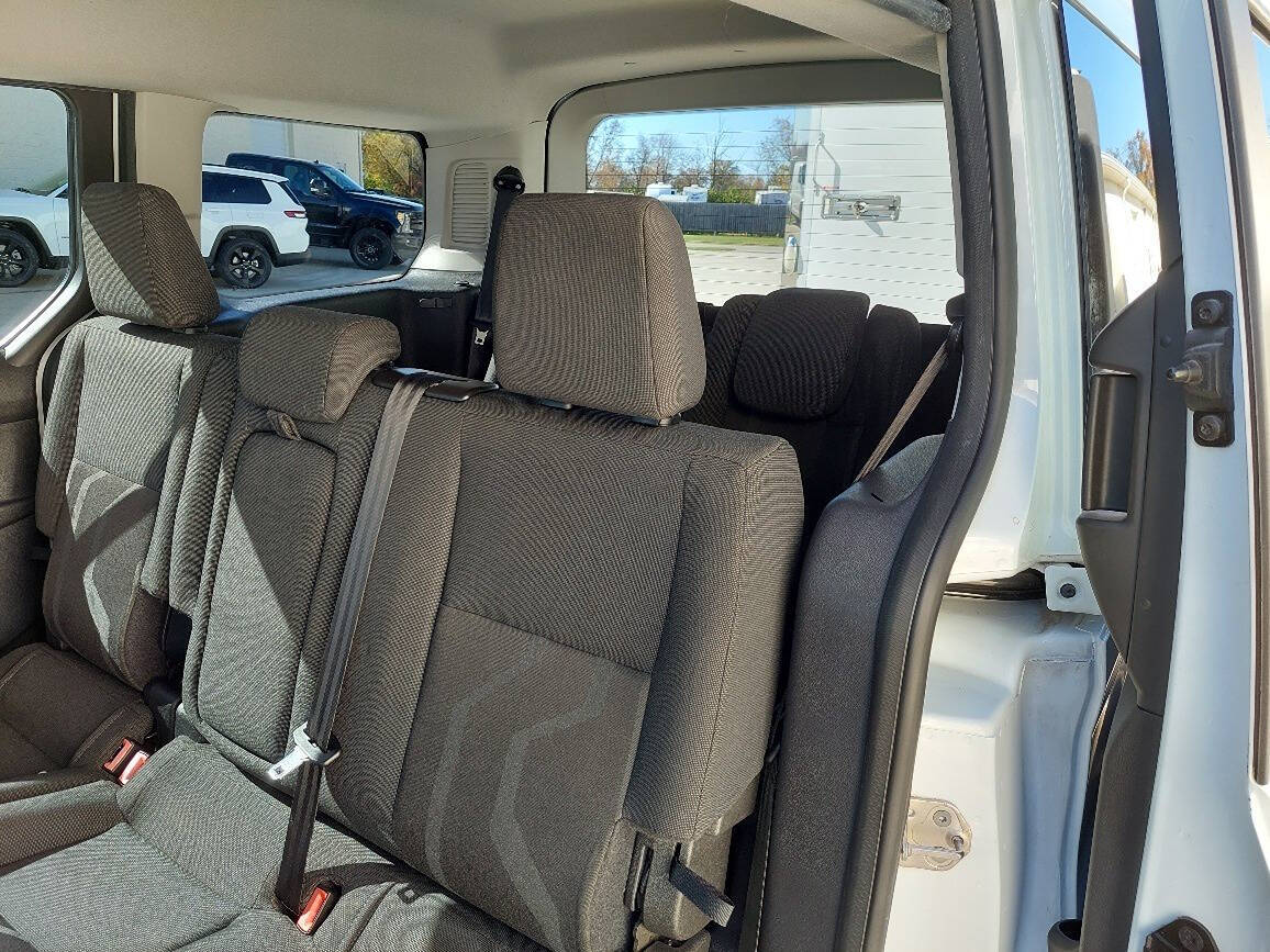 2015 Ford Transit Connect for sale at McHugh Motors in Brownsburg, IN