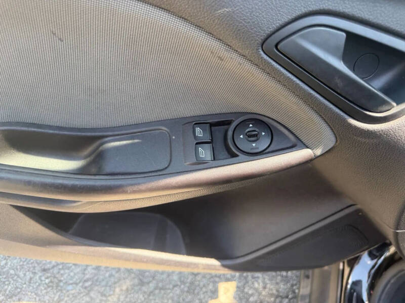 2014 Ford Focus S