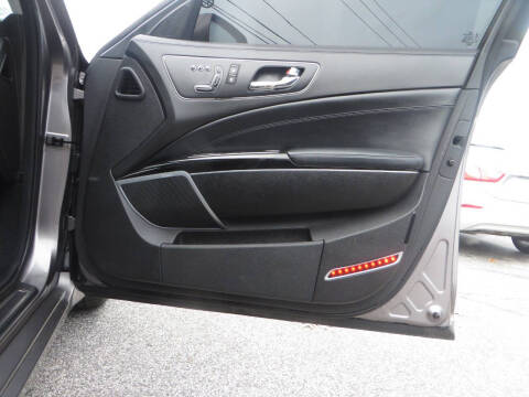 2016 Kia K900 Luxury V6