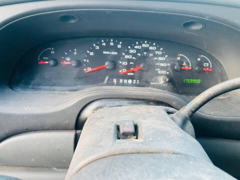 2008 Ford E-Series E-250