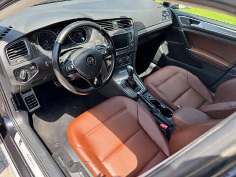 2017 Volkswagen Golf Alltrack