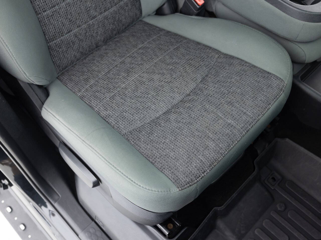 Used Car 2015 Ram 1500  Outdoorsman 4x4 4dr Crew Cab 6.3 Ft. Sb Pickup For Sale Under $20,000 In Coal City, Illinois