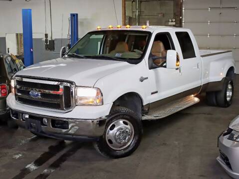 2006 Ford F-350 Super Duty for sale at 777 Auto Sales in Bedford Park IL