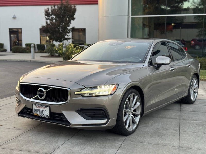 2019 Volvo S60 T5 Momentum
