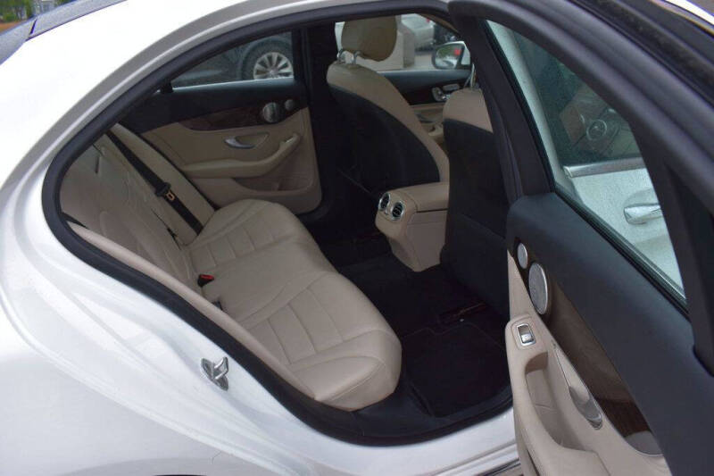 2015 Mercedes-Benz C-Class C 300