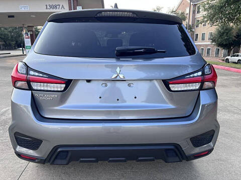 2023 Mitsubishi Outlander Sport