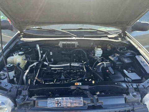 2006 Ford Escape XLS