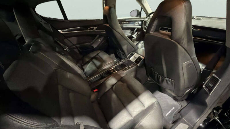 2015 Porsche Panamera S E-Hybrid