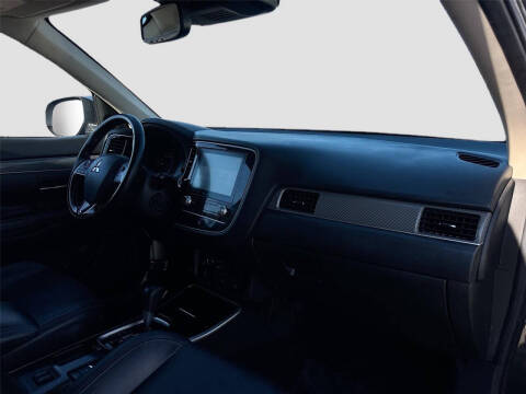 2020 Mitsubishi Outlander SEL