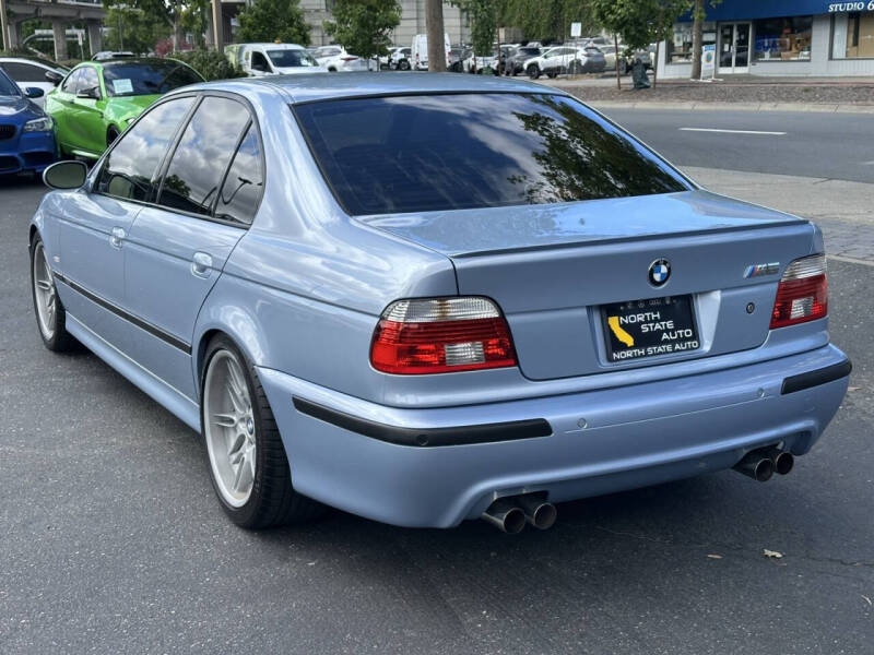 2001 BMW M5