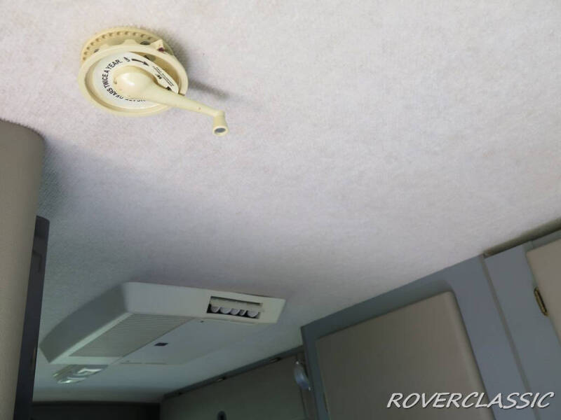 1998 Winnebago Rialta