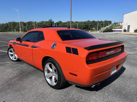 2010 Dodge Challenger SRT8