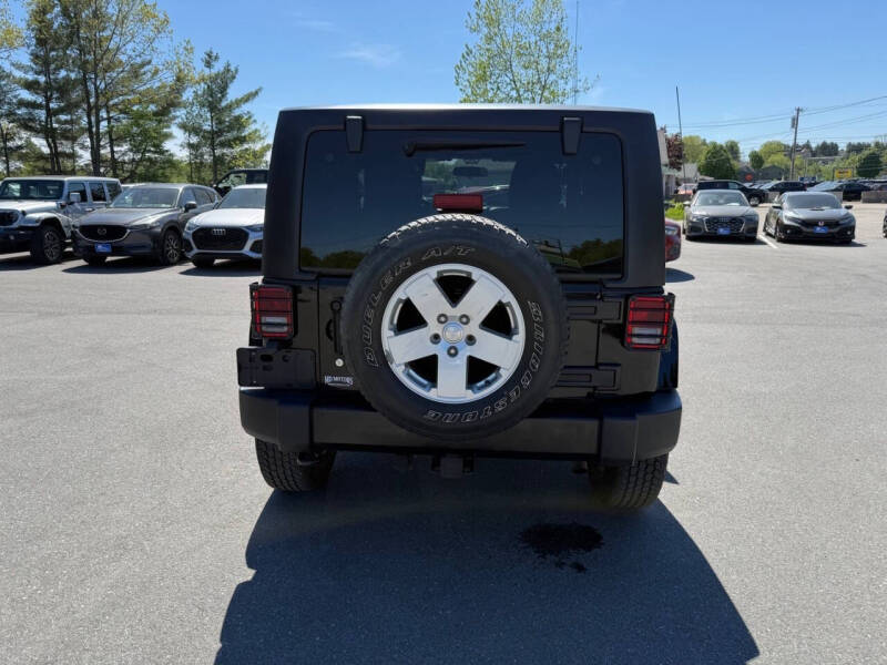 2012 Jeep Wrangler Sahara
