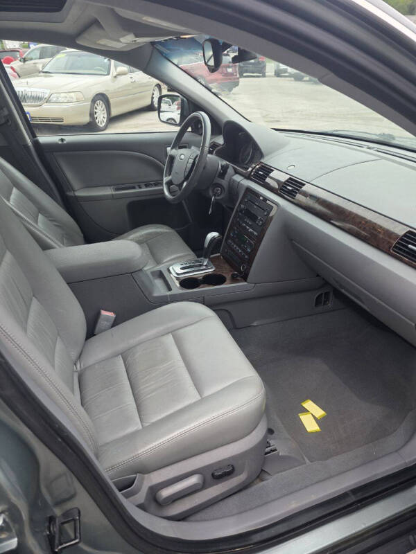 2005 Ford Five Hundred SEL