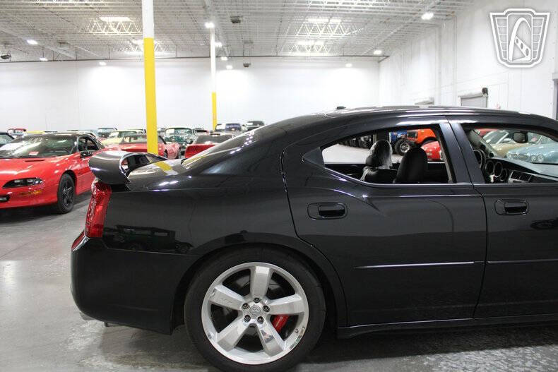 2006 Dodge Charger SRT-8
