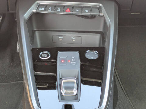 2024 Audi A3 quattro Premium Plus 40 TFSI