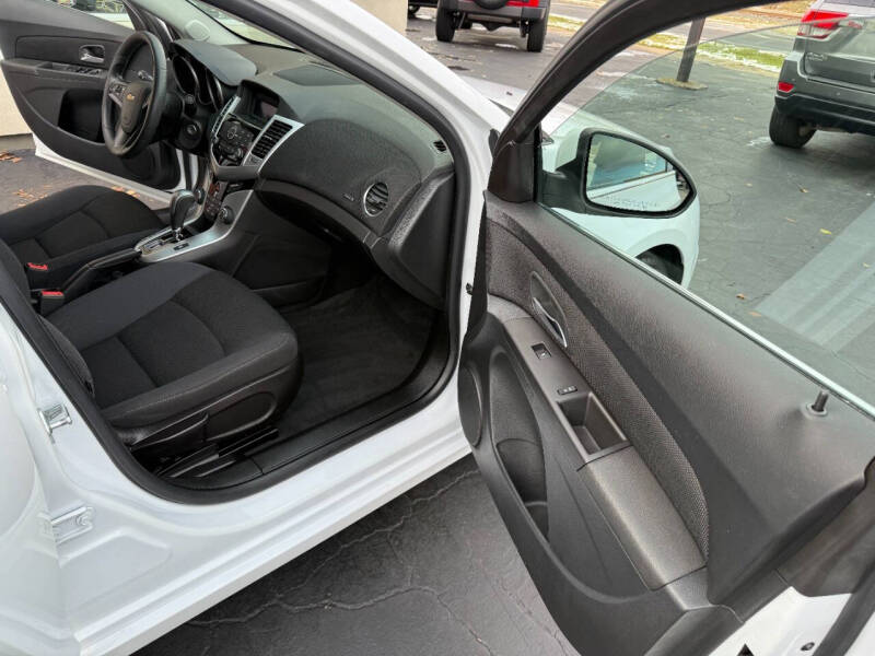 2016 Chevrolet Cruze Limited 1LT Auto