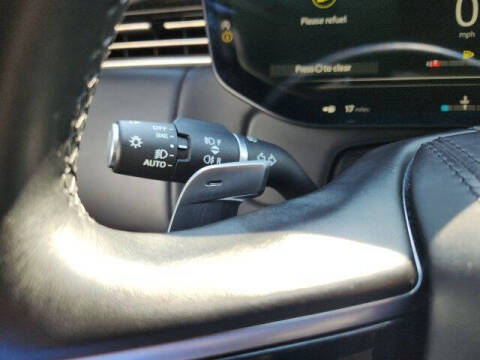 2023 Land Rover Range Rover P530 SE LWB