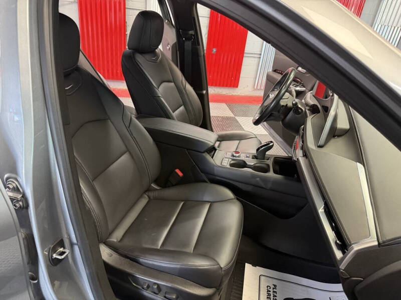 2024 Cadillac XT4 Luxury