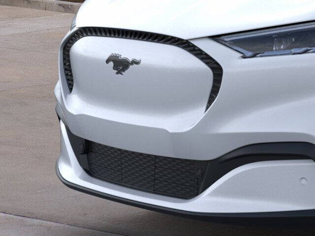2023 Ford Mustang Mach-E Select