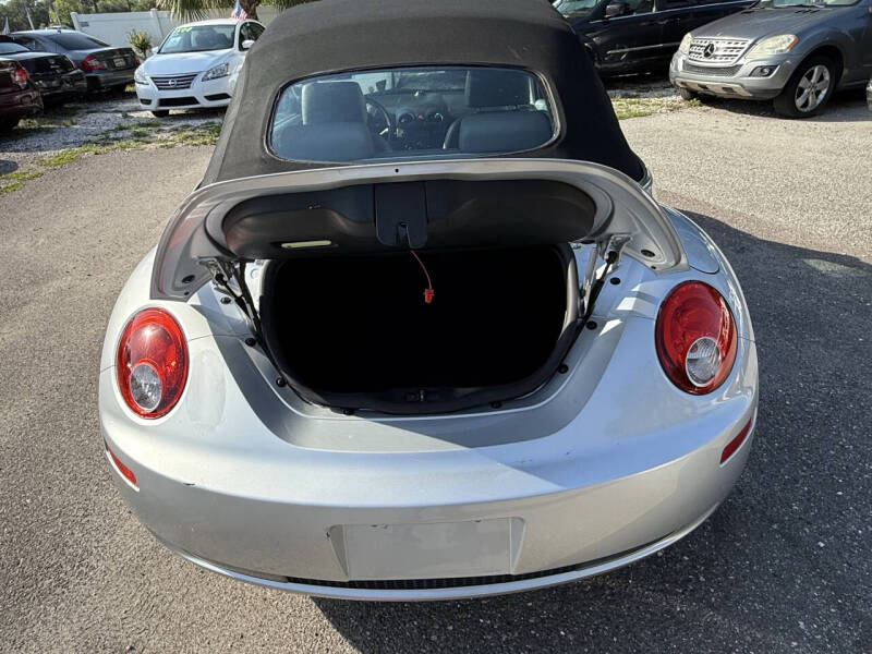 2007 Volkswagen New Beetle Convertible 2.5