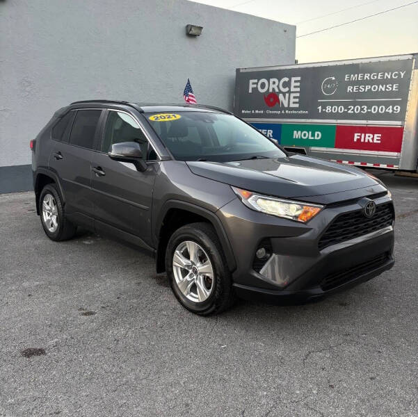 2021 Toyota RAV4 XLE