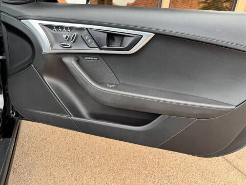 2018 Jaguar F-TYPE R