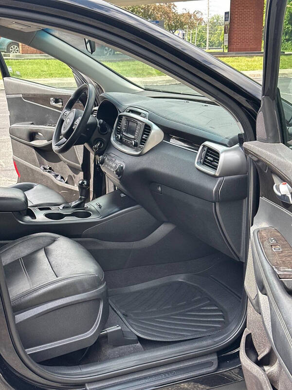 2016 Kia Sorento LX