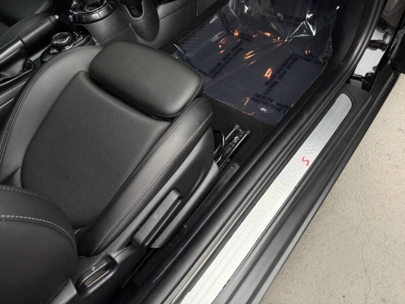 2017 MINI Hardtop 2 Door Cooper S